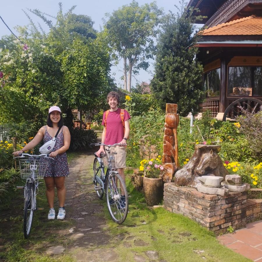 Brown House Resort 芹苴 外观 照片