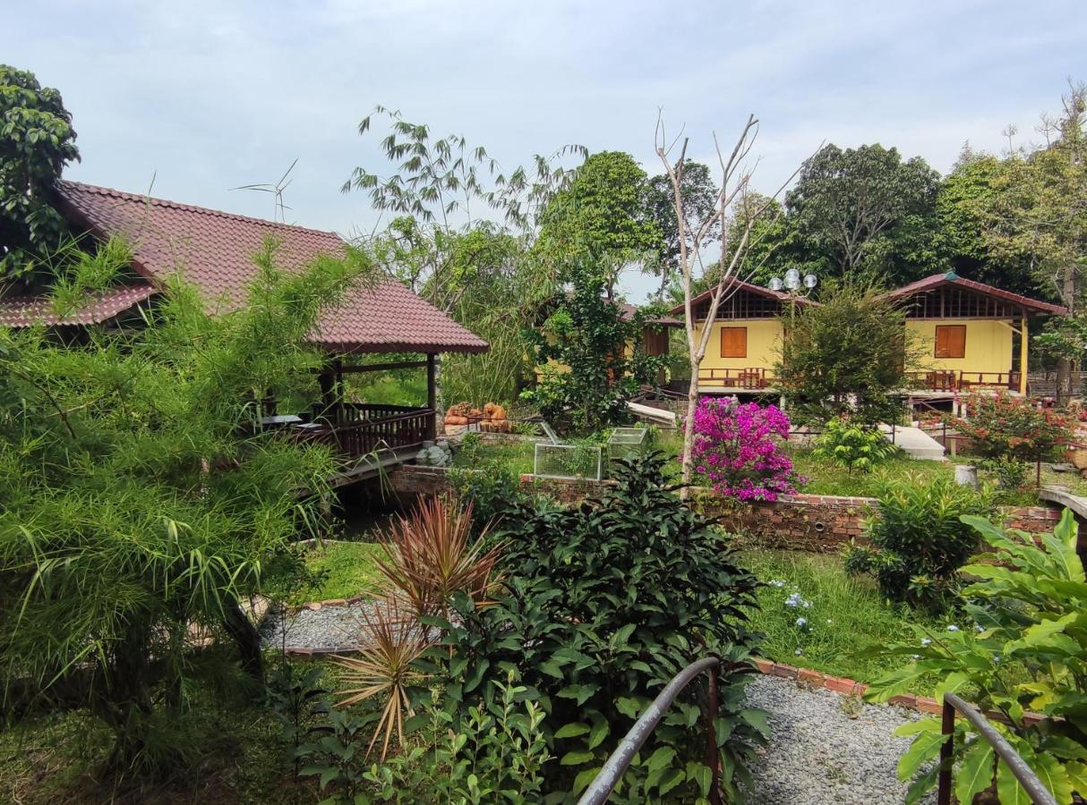 Brown House Resort 芹苴 外观 照片