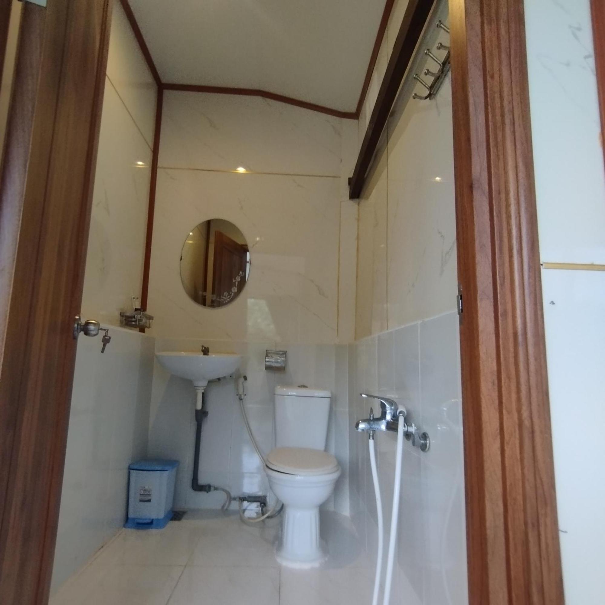 Brown House Resort 芹苴 外观 照片