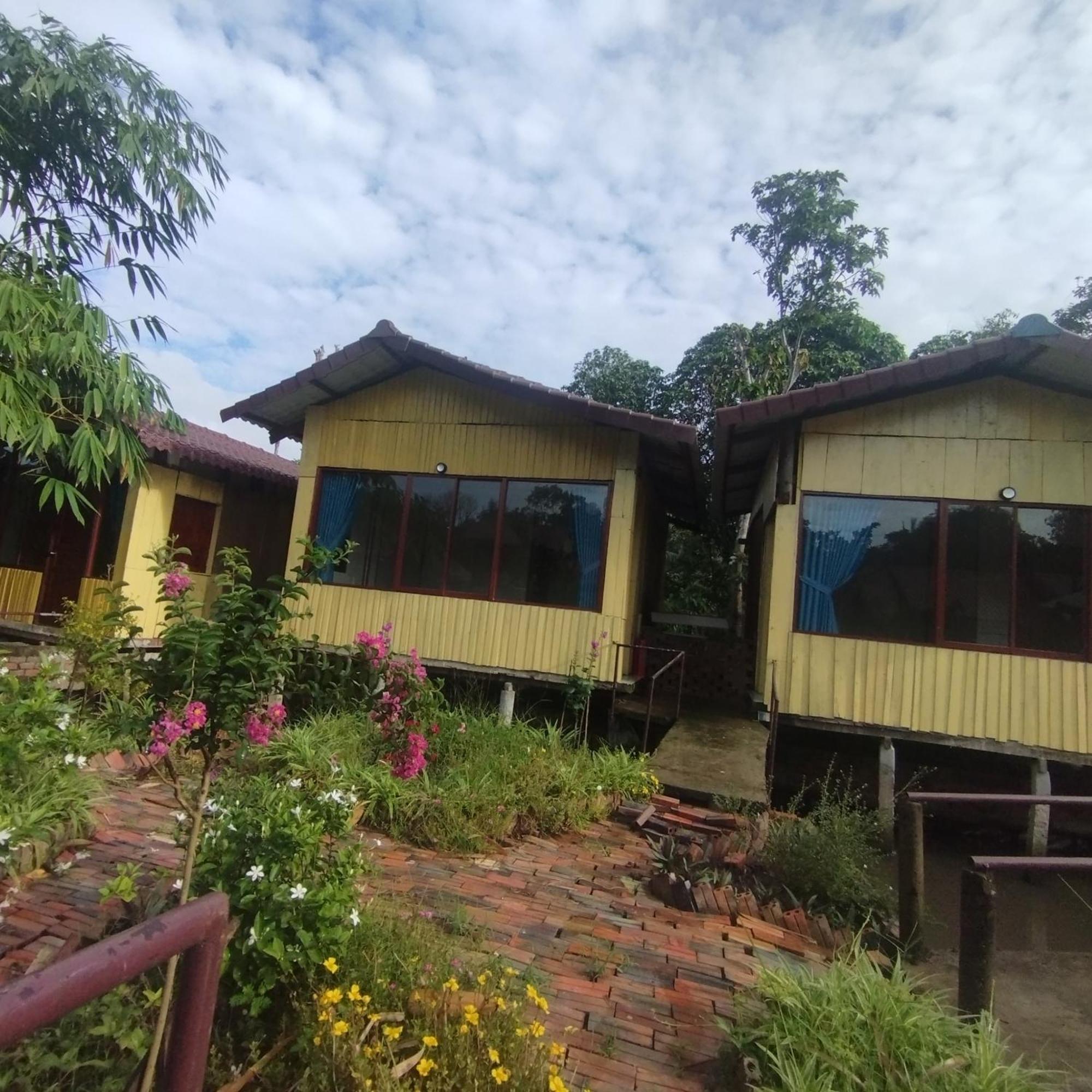 Brown House Resort 芹苴 外观 照片